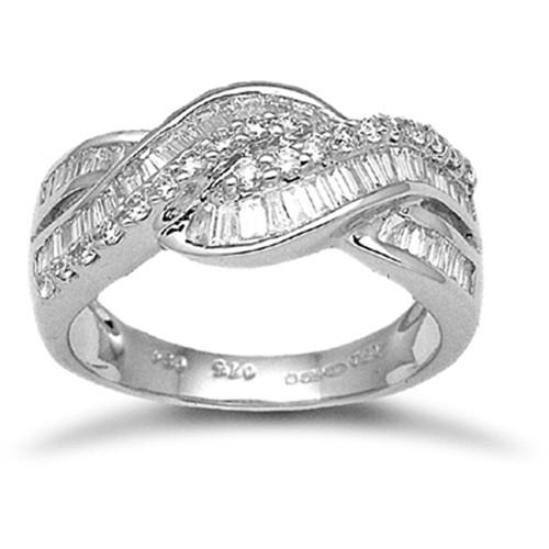18ct White Gold Diamond Ring
